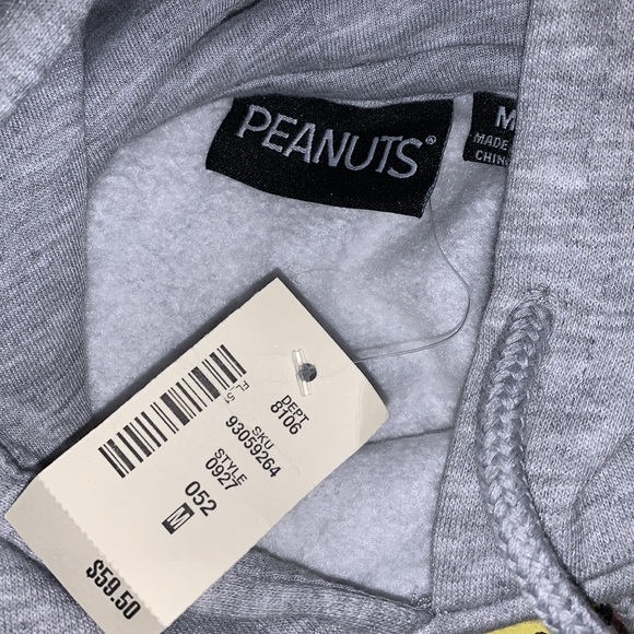 Super Snoopy Cropped Pullover Hoodie - Picture 6 of 9